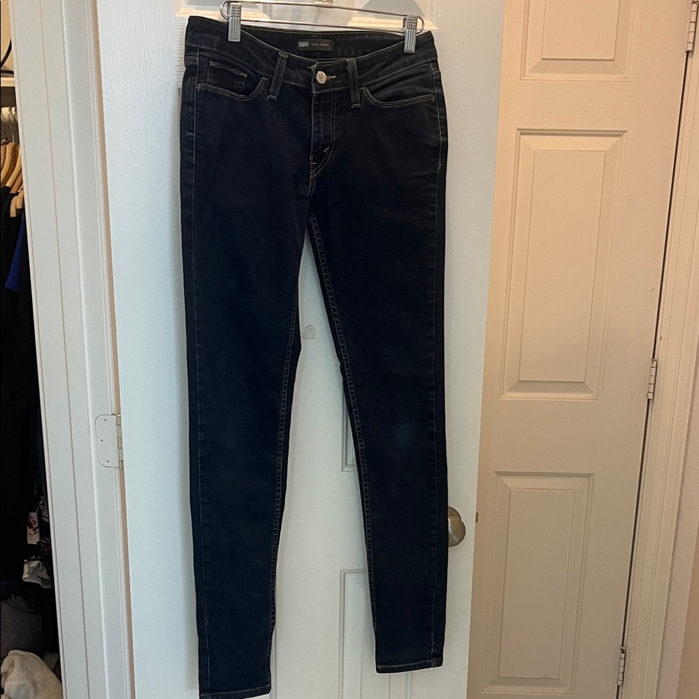 Levi's Women's dark wash Skinny Jeans
